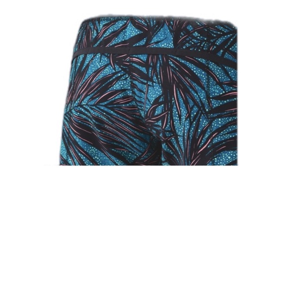 Lululemon Speed Short Palm Lace Tofino Teal Multi Black Size 8 - Picture 8 of 12